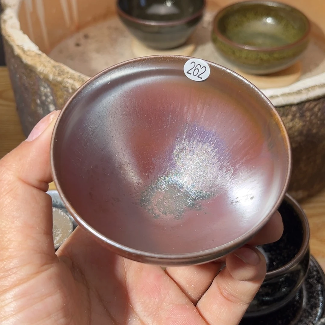 茶盏义兴龙窑坚持真柴烧