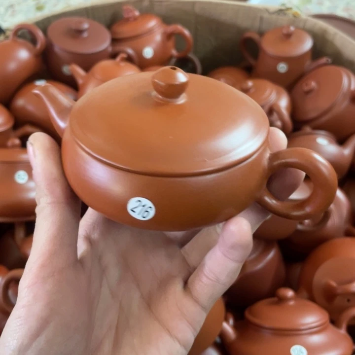 紫砂茶壶紫砂壶不是大师级别没有收藏价值扣细节勿拍