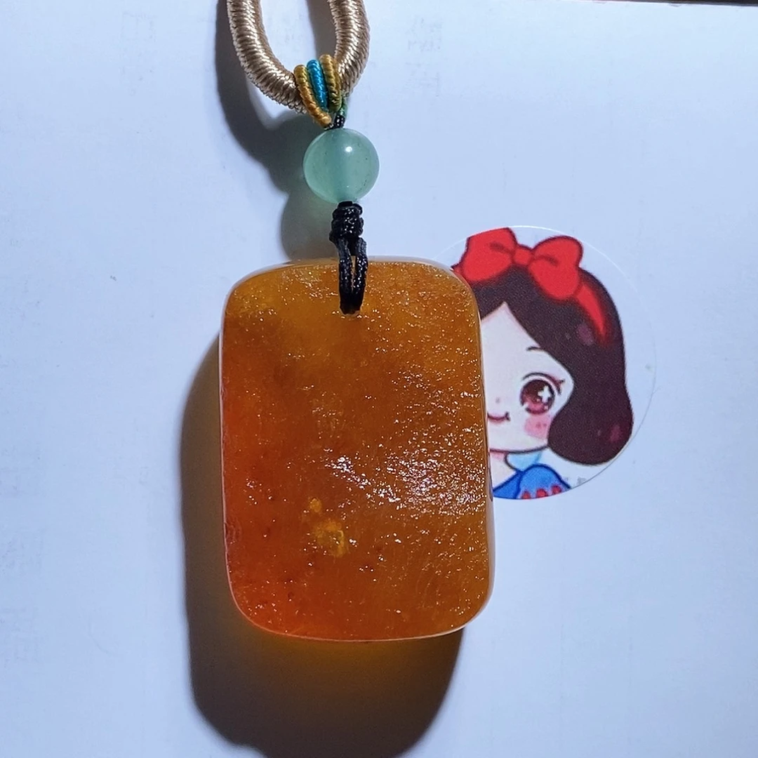 未镶嵌琥珀珠宝奇石