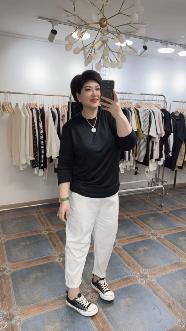 7981夏季黑色净版天s凉感小衫