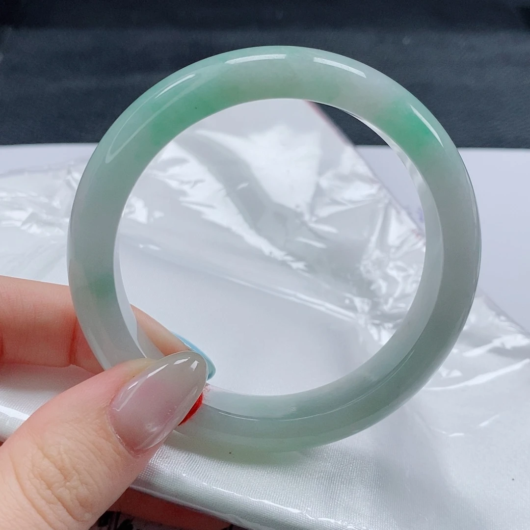 【闪购商品】未镶嵌手镯翡翠529号