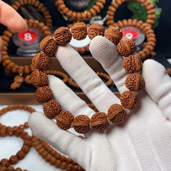 桃核吊坠秦岭龙纹