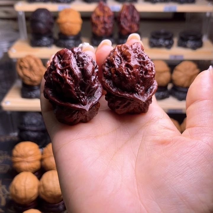 十***人文玩核桃吊坠上古蛤蟆头H008