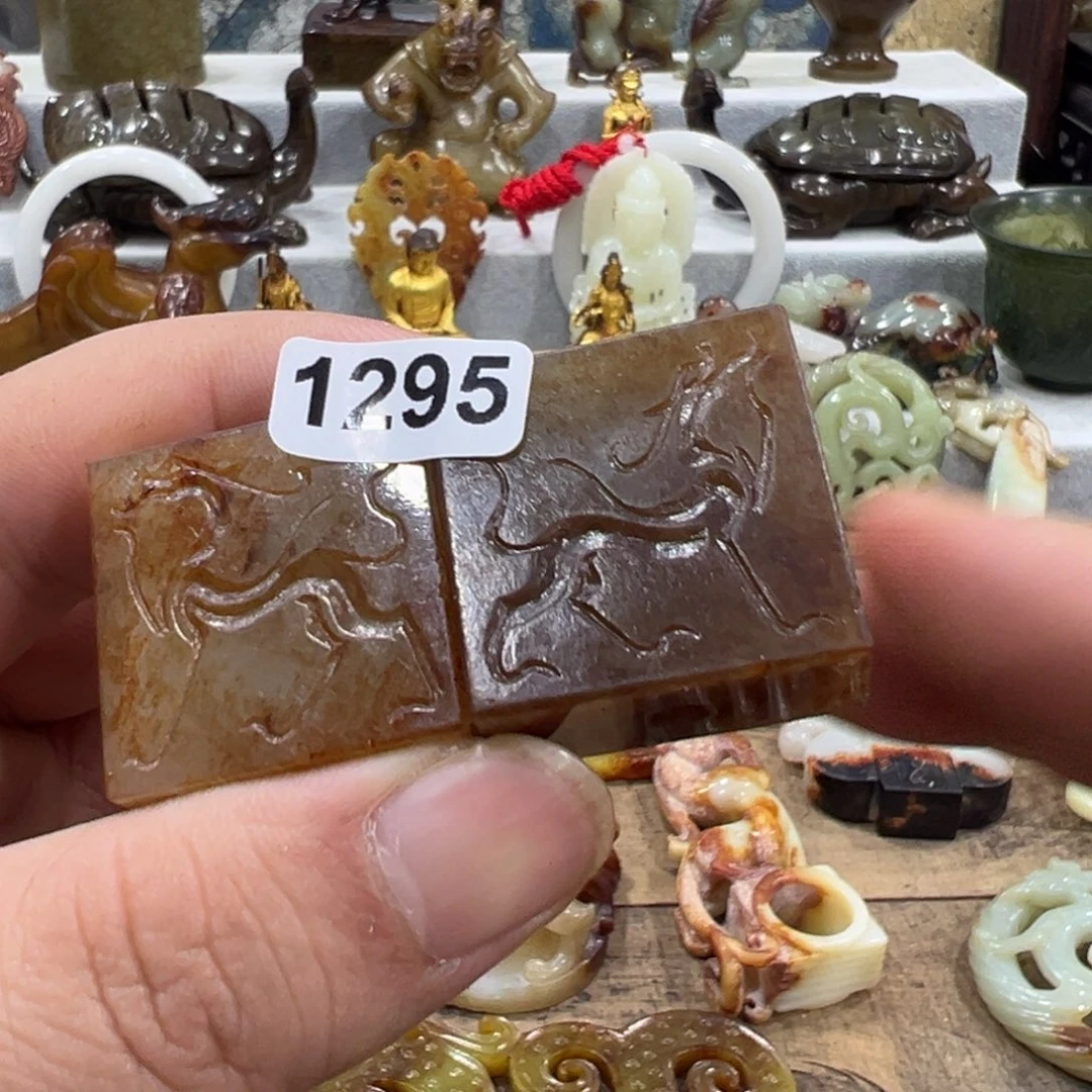 摆件曙***头新号开播一漏到底