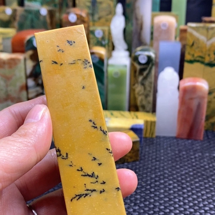 江西石大****者青田石印章石