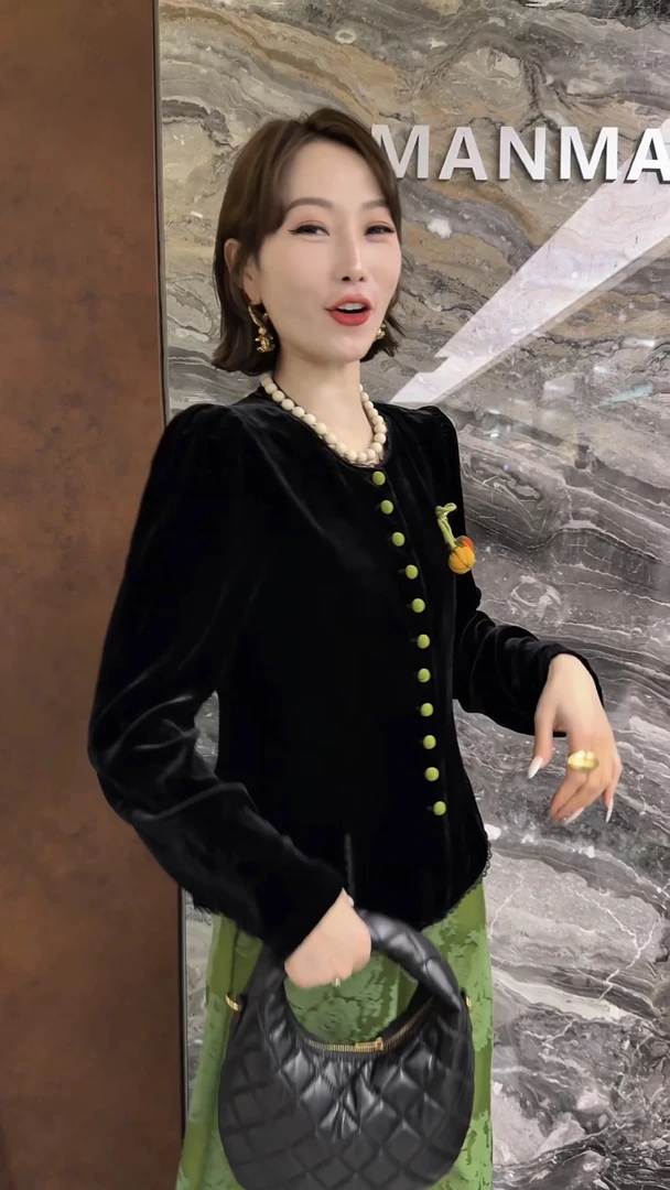 越越女装高品质秋新款真丝丝绒上衣新中式国风复古气质百搭高级感