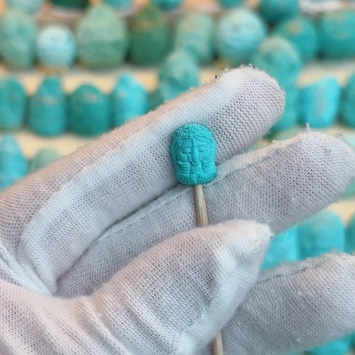 未镶嵌绿松石珠宝奇石