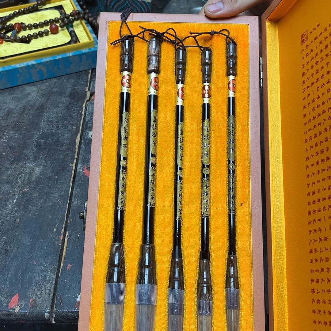 大叶紫檀（黑酸枝木类）