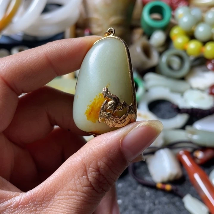 和田玉未镶嵌吊坠(不含链)