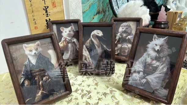 笔墨艺堂原创设计半手绘五仙胡黄白柳灰东北五大家摆台画像