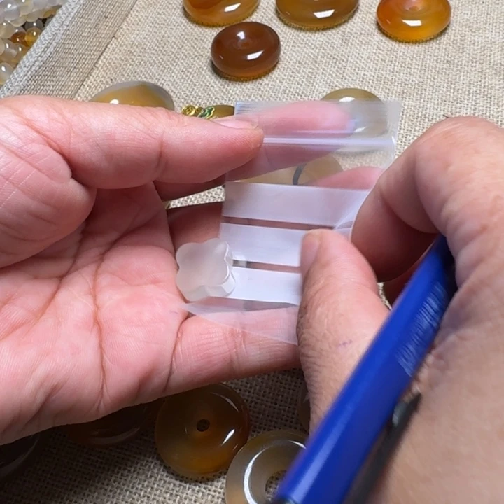 玛瑙/玉髓颈饰未镶嵌?****360