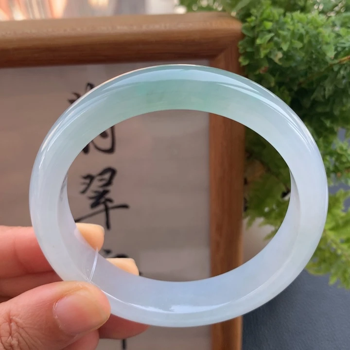翡翠手镯未镶嵌翡翠手镯58