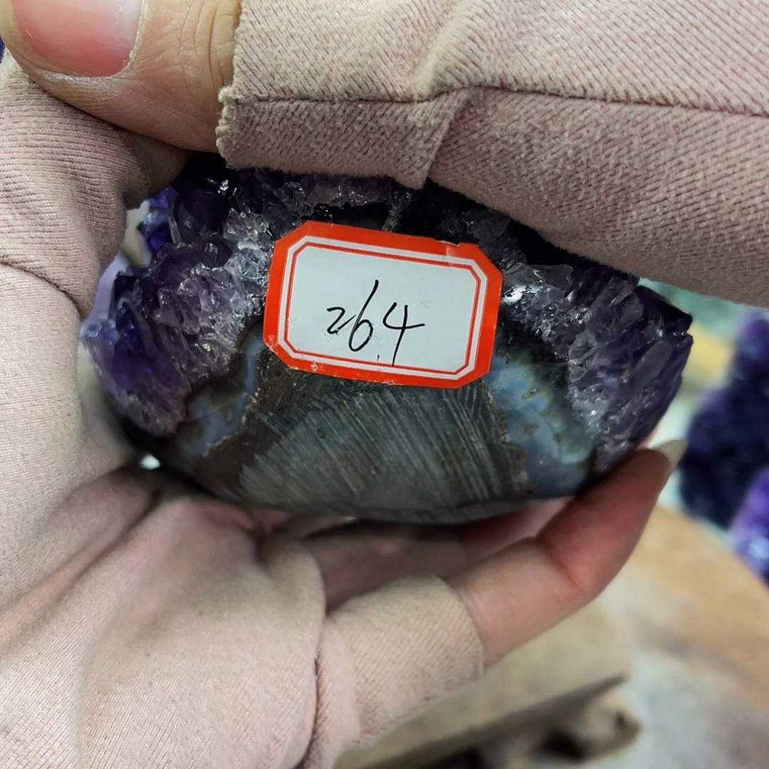 水晶随形摆件未镶嵌