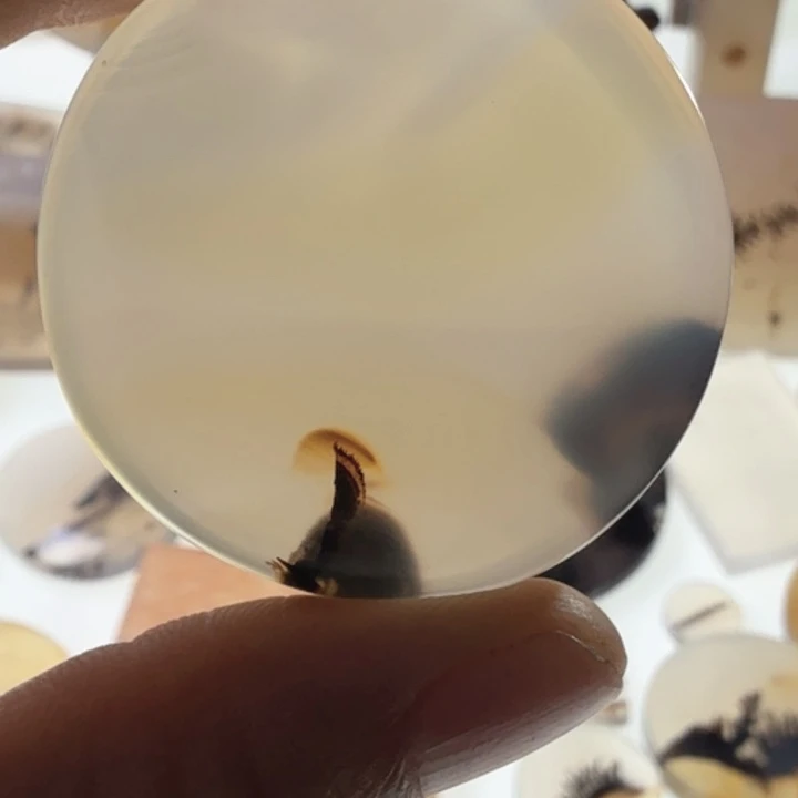 玛瑙/玉髓未镶嵌珠宝半成品