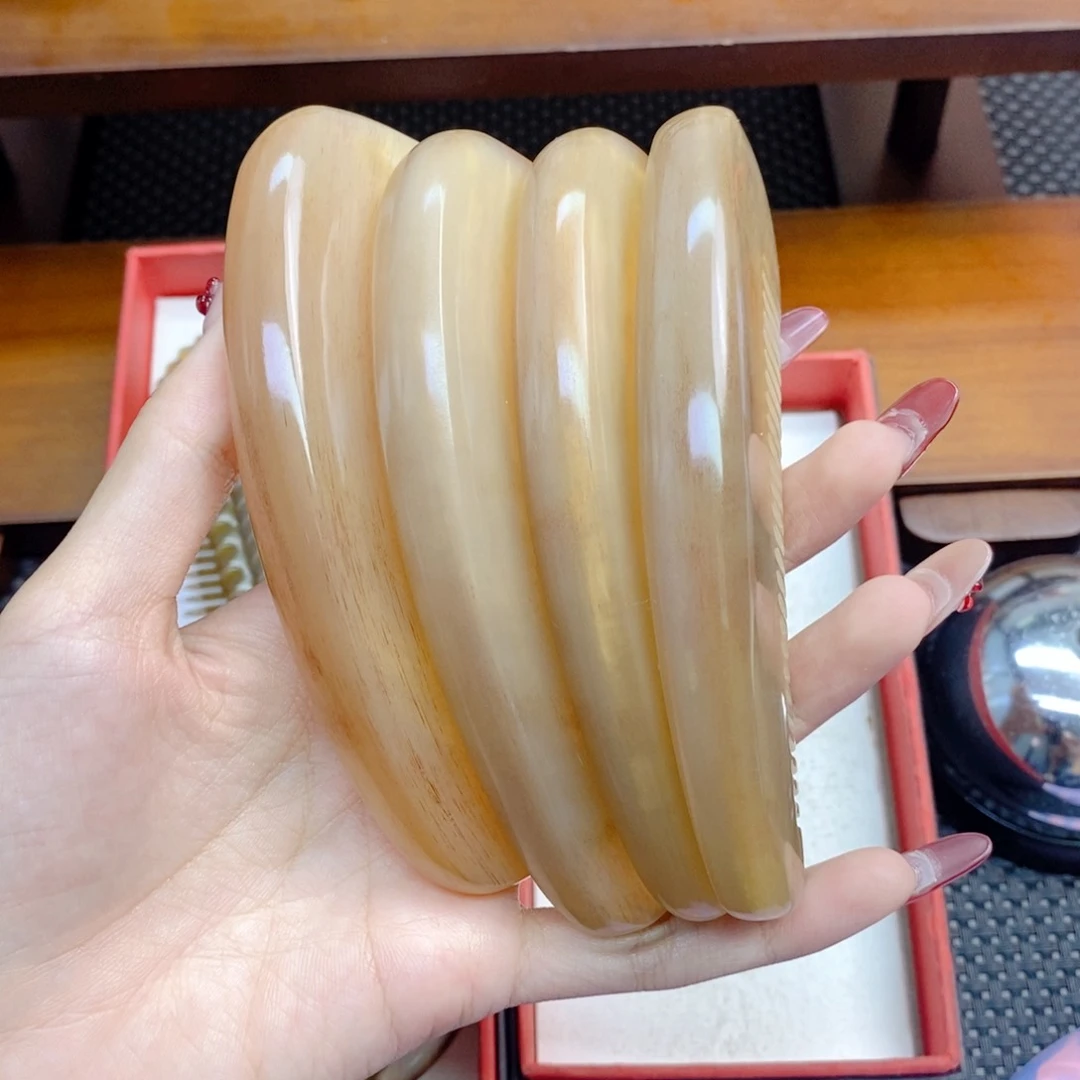 纯手工制作纯牛角梳子16cm