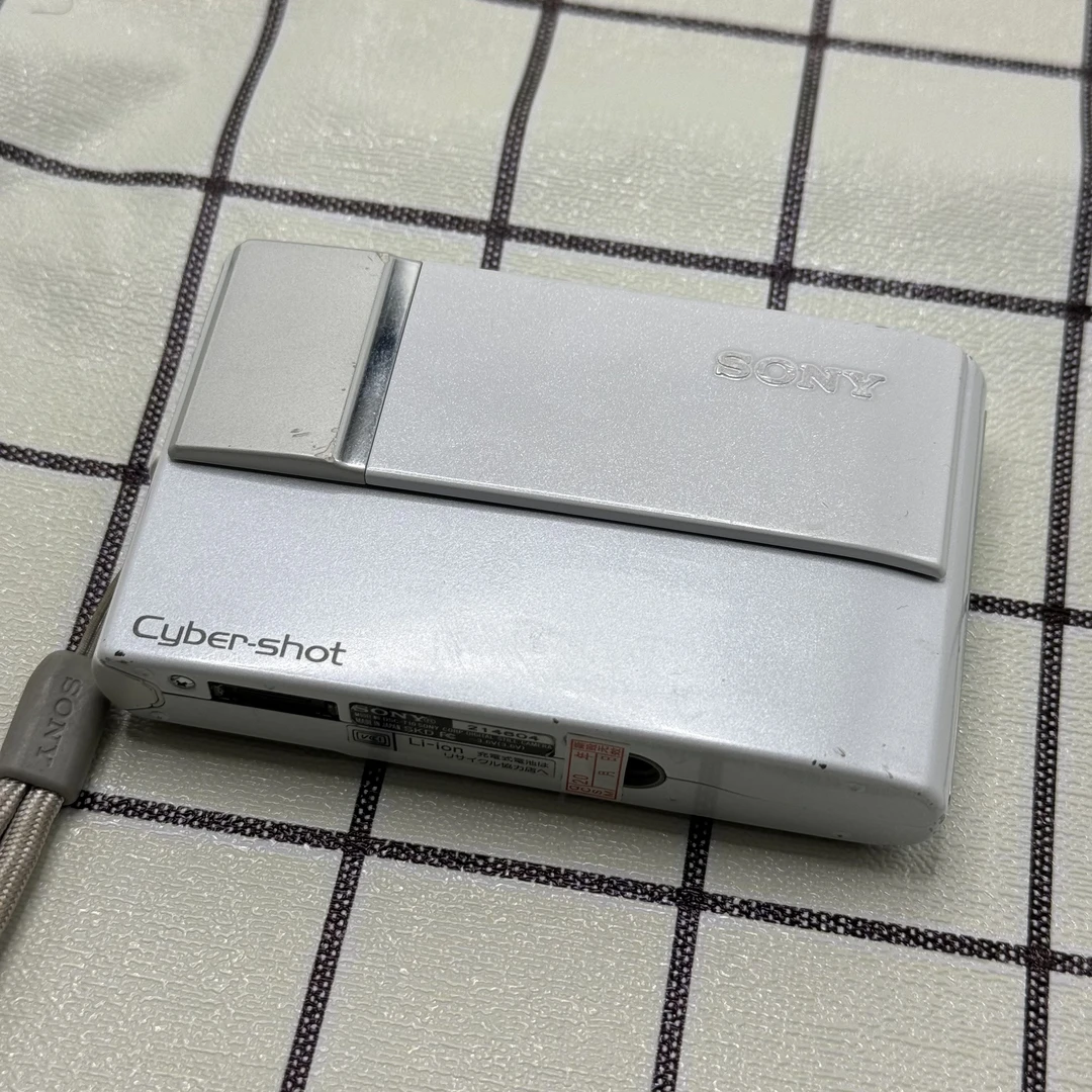 95新 Sony/索尼 t10 720万像素 3倍变焦 复古暖调偏自然 no退换