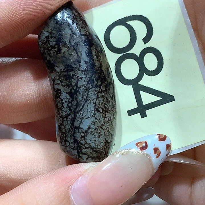 和田玉未镶嵌颈饰说****怼