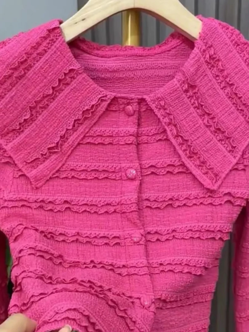 木耳边娃娃领上衣夏天。