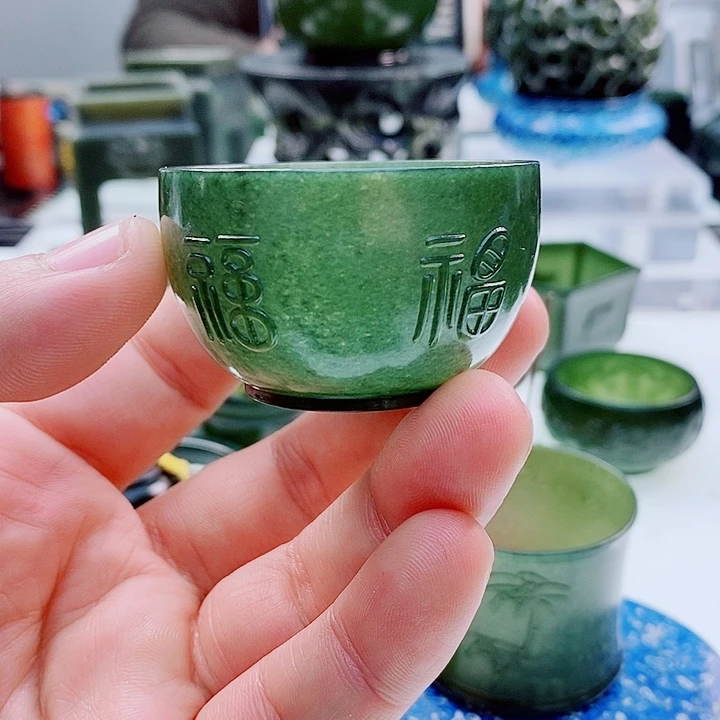 k***咪和田玉（青玉）未镶嵌把件