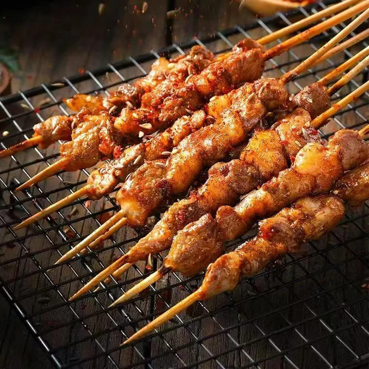 内蒙赤峰苏尼特羊肉现切现串