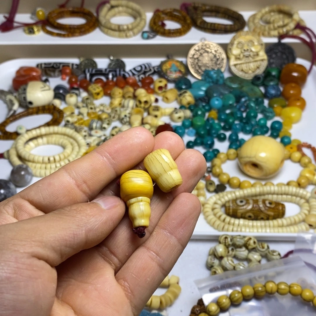 ꫞***꫞大叶紫檀（黑酸枝木类）