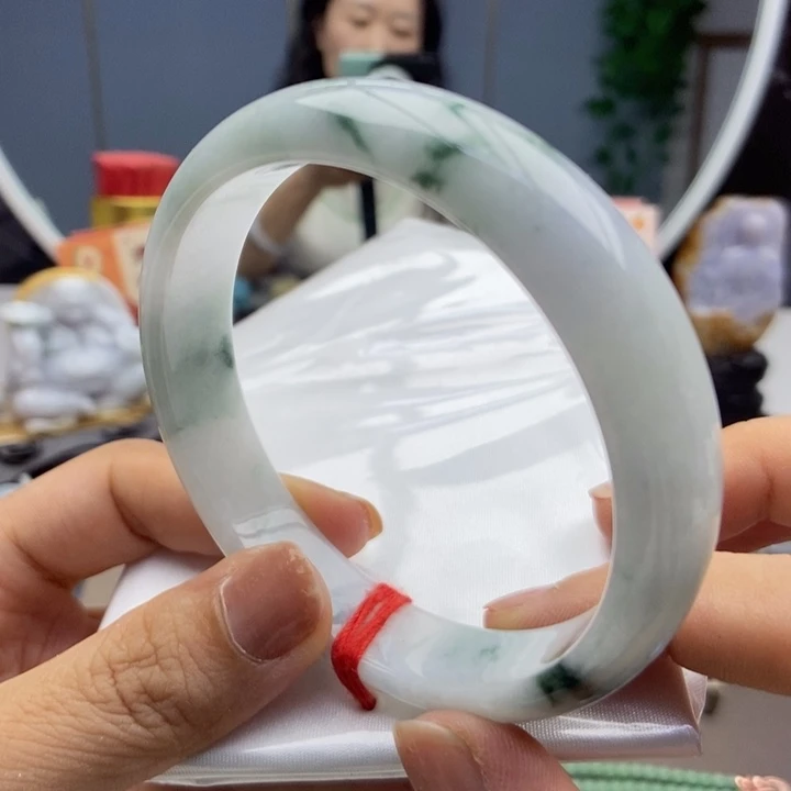 翡翠手镯未镶嵌手镯55.5