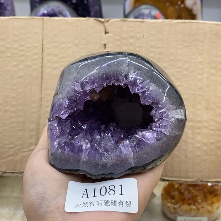 未镶嵌大型摆件（非配饰）紫晶