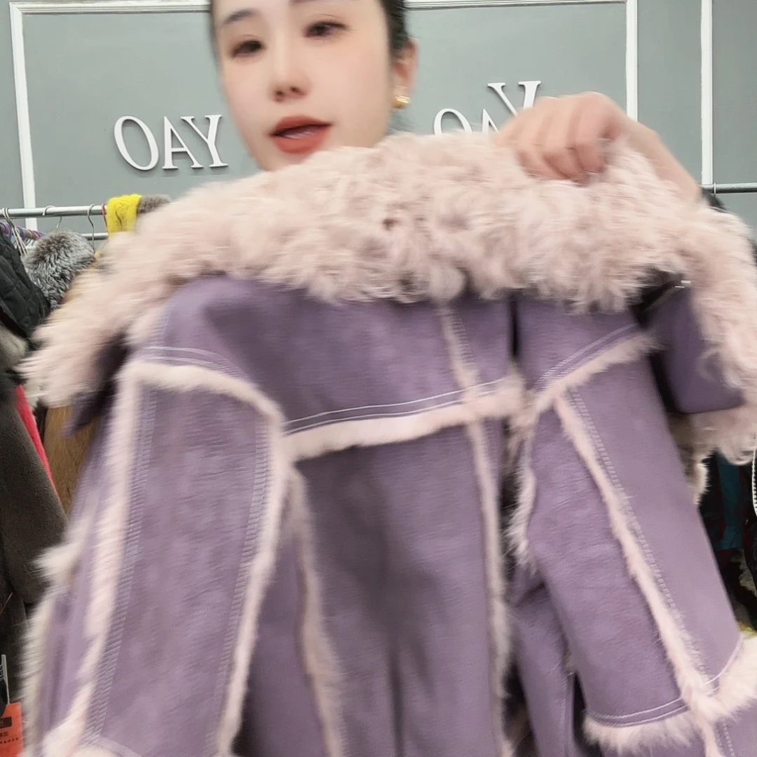 姚小妖家高端皮草