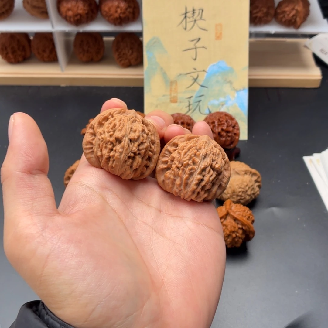 文玩核桃把件张云飞四座楼全品无修41