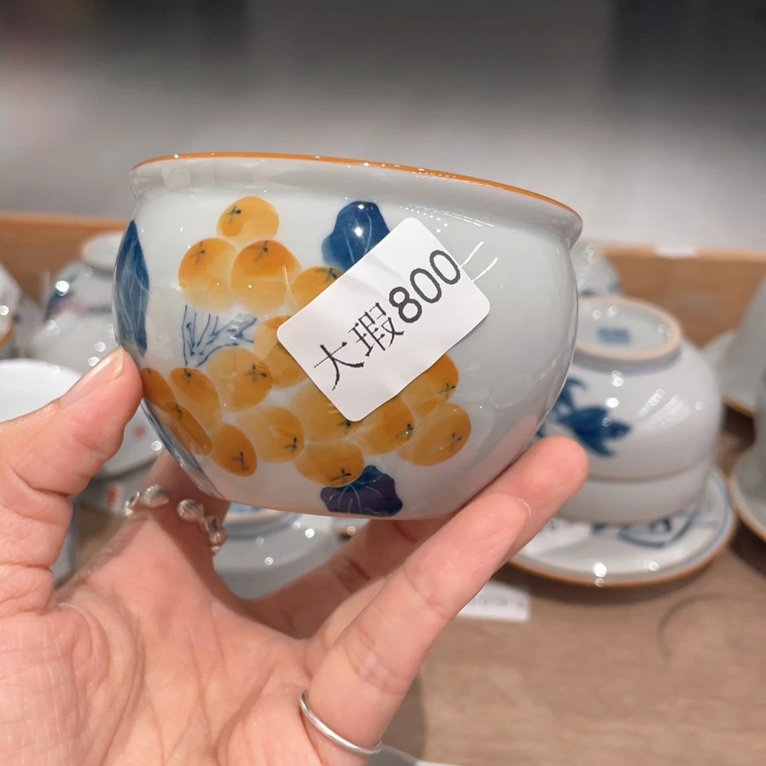 釉下手绘茶具微瑕