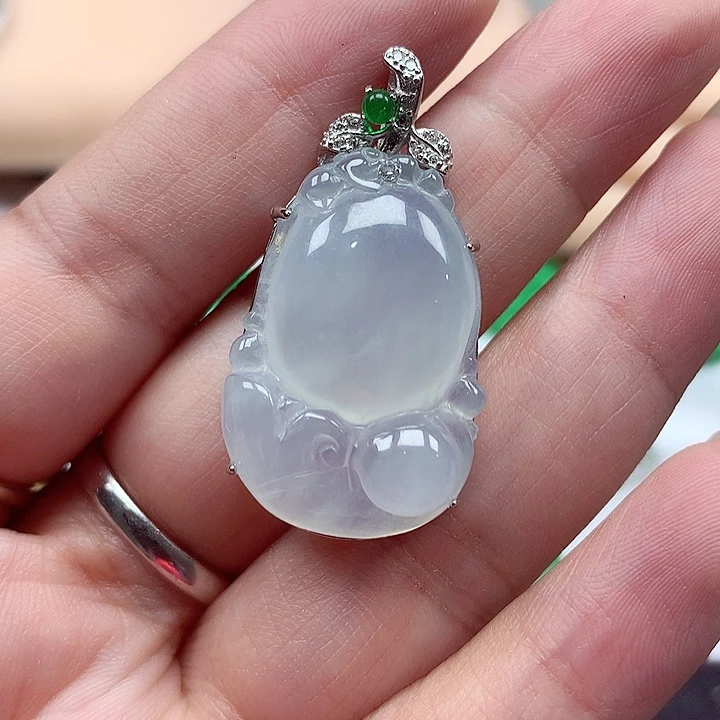 翡翠银S925镶嵌颈饰翡翠