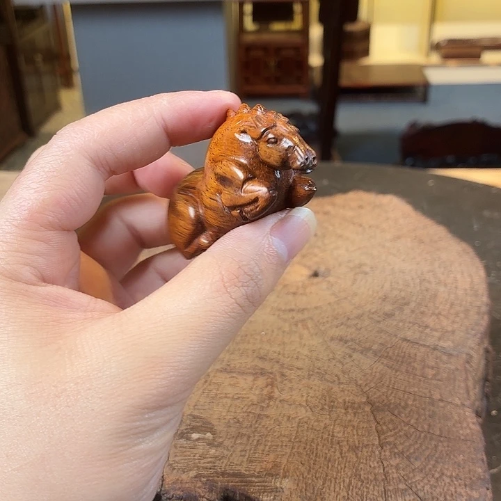 果***岭端景台紫檀木类收藏