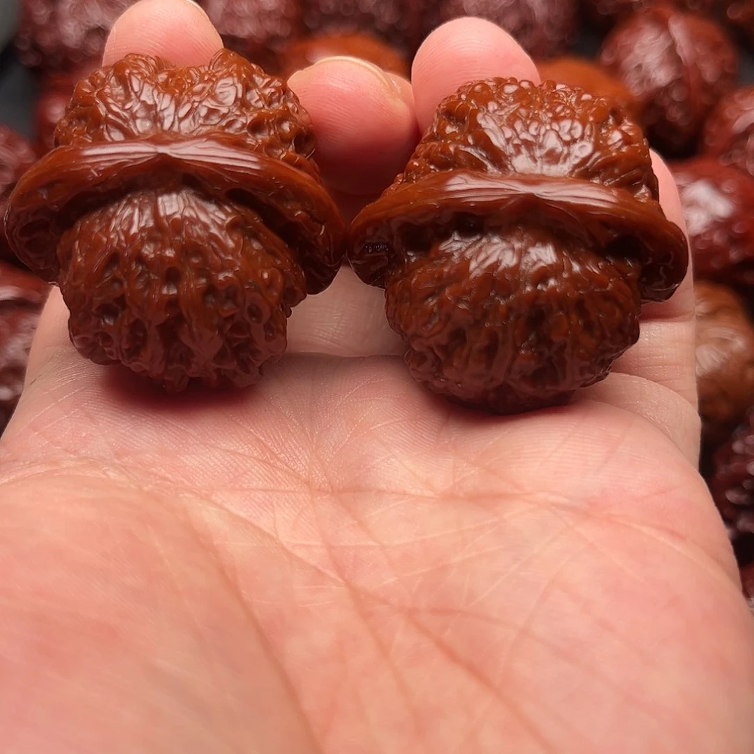 盖***玛猴头核桃吊坠雪麒麟