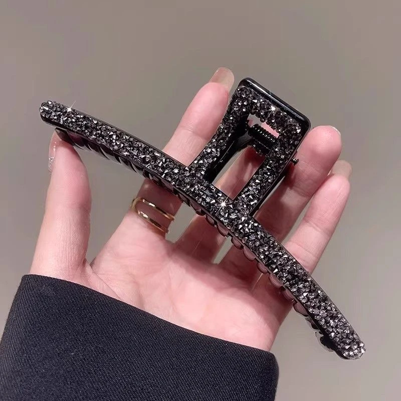 黑色高级感超大号水钻抓夹2025新款发夹女后脑勺盘发鲨鱼夹子头饰