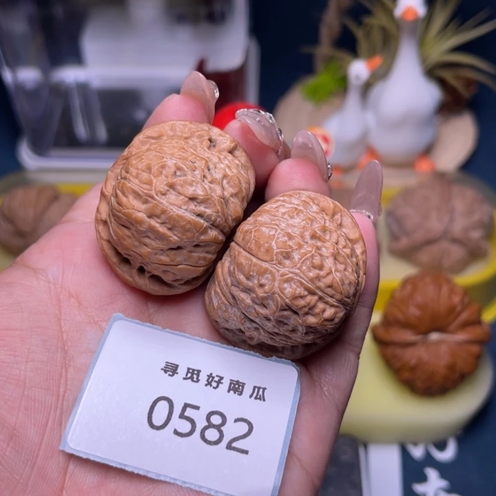 一***马把件文玩核桃南瓜墩37-0582