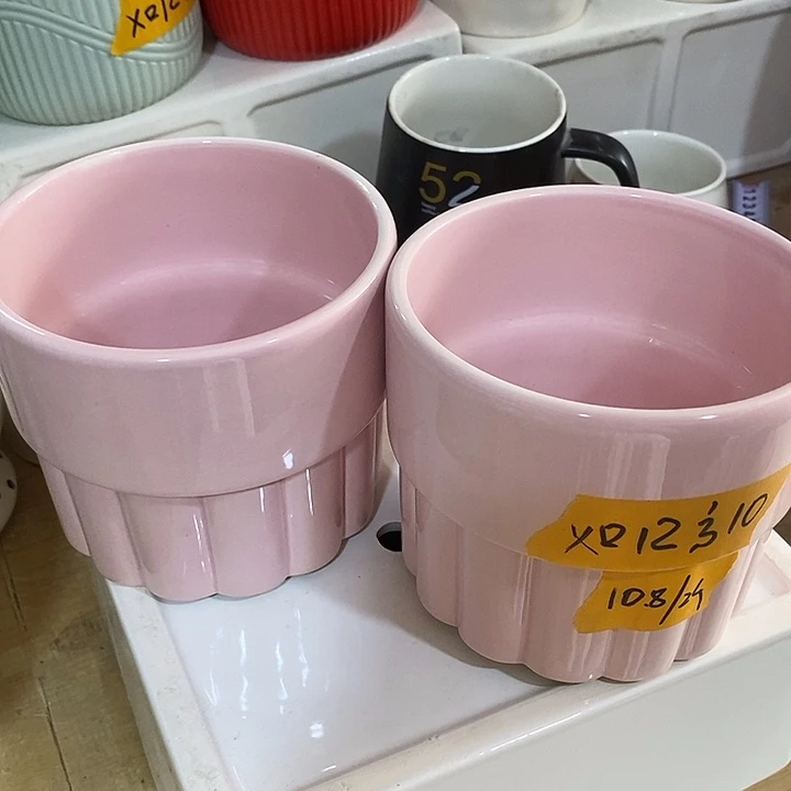 摆件陶盆有孔 瑕疵介意勿拍