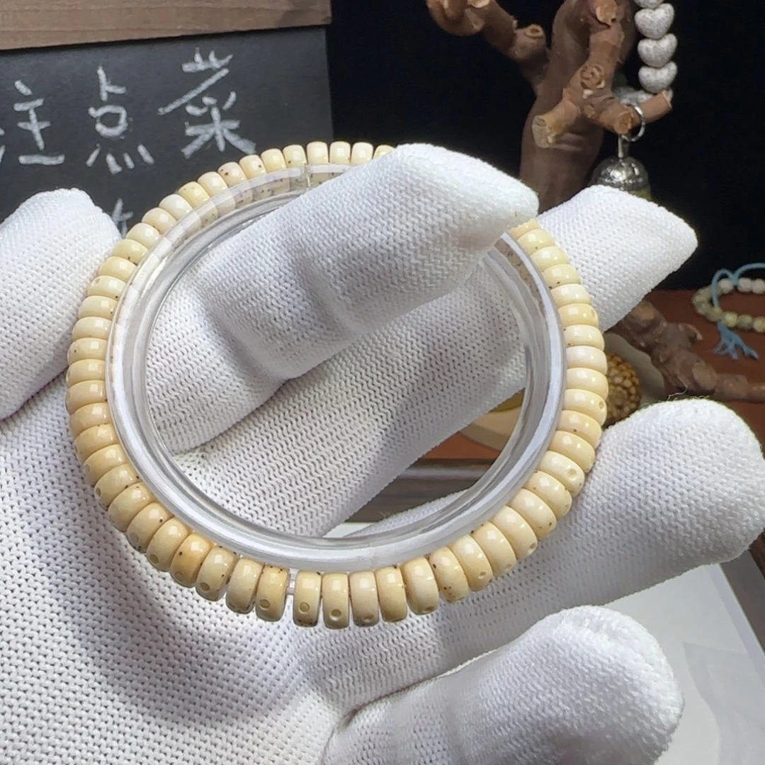 用***户手串星月菩提37玉化药片
