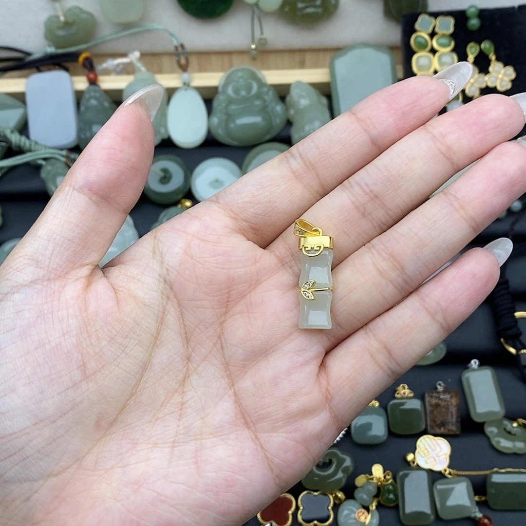 吊坠(不含链)银S925镶嵌和田玉