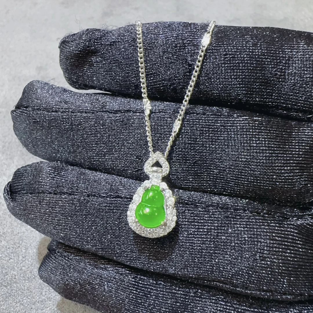 【直播间专属-葫芦项链】天然A货翡翠阳绿葫芦锁骨链精致满绿时尚