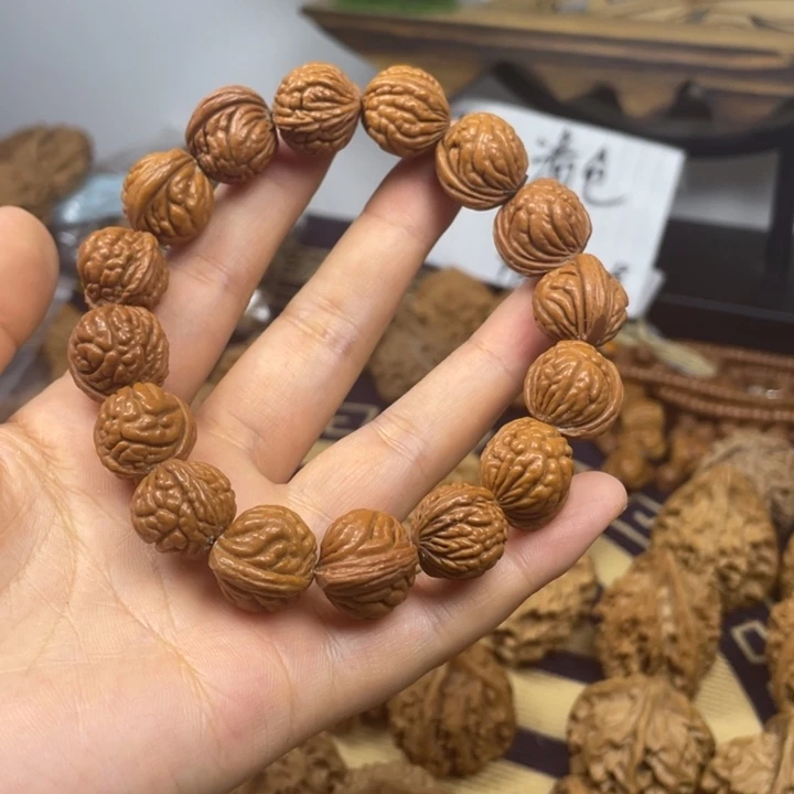 文玩核桃吊坠荔枝纹16