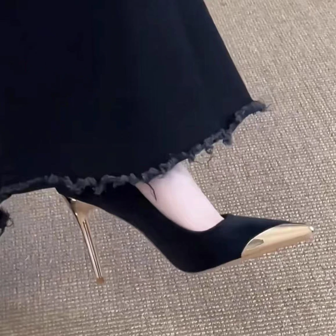 新款绒面高级感气质高跟鞋女尖头细跟不累脚职业法式金属浅口单鞋