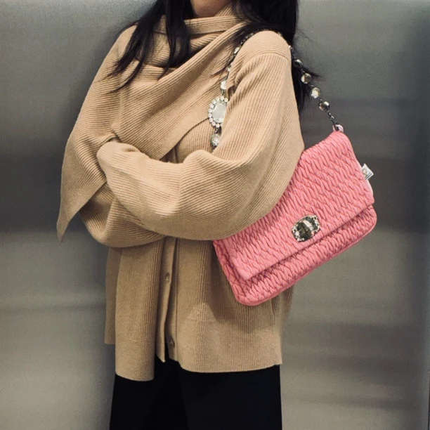 95新 MIU MIU/缪缪 miumiu单肩包