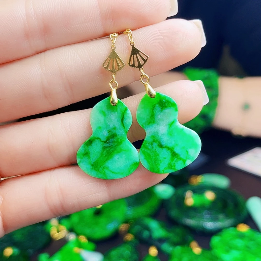 颈饰银S925镶嵌翡翠多样性