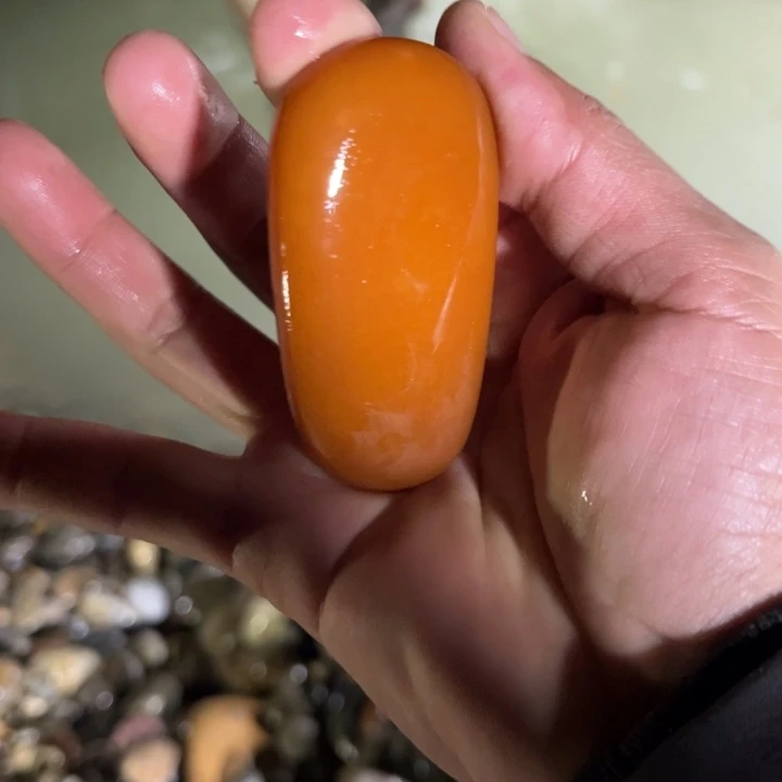 未镶嵌和田玉（糖玉）珠宝奇石