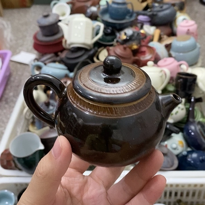 陶瓷艺术品及陶瓷壶壶