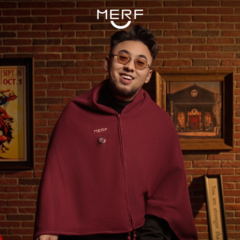 中国「新锐設計師品牌」MERF美泛时尚秋冬保暖毯发热休闲户外披肩