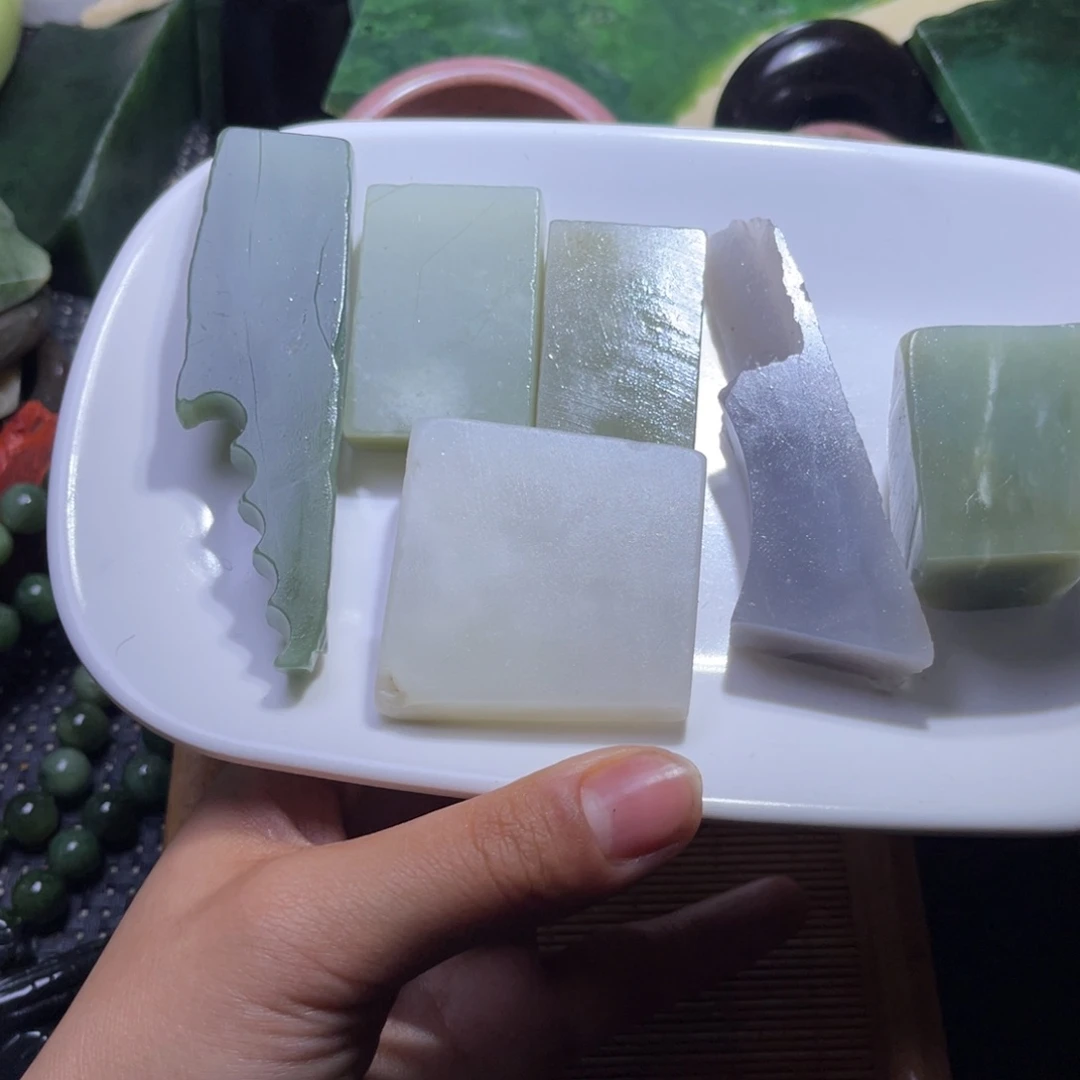 未镶嵌和田玉挂件