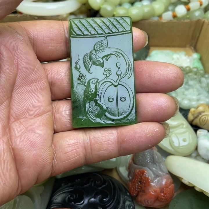 未镶嵌手链和田玉(碧玉)