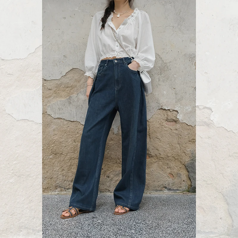 于momo时尚休闲直筒裤女显瘦牛仔裤QK231104