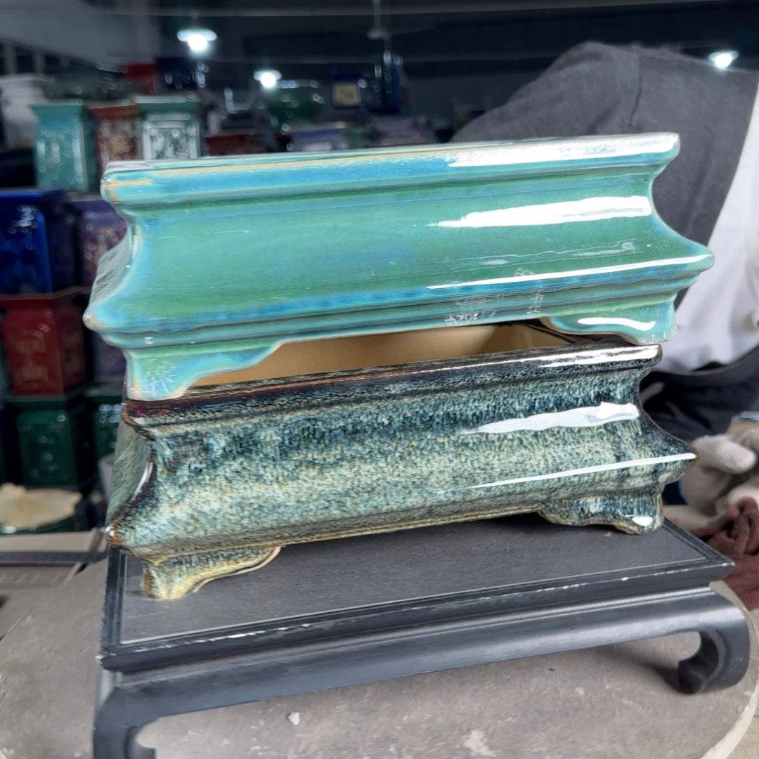 一风堂石湾花盆。高温裂瑕疵